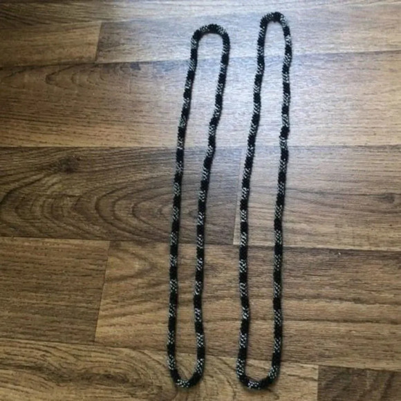 Beaded Necklace Jewelry Fashion Accessory Black Silver Tone Strand - Picture 2 of 6